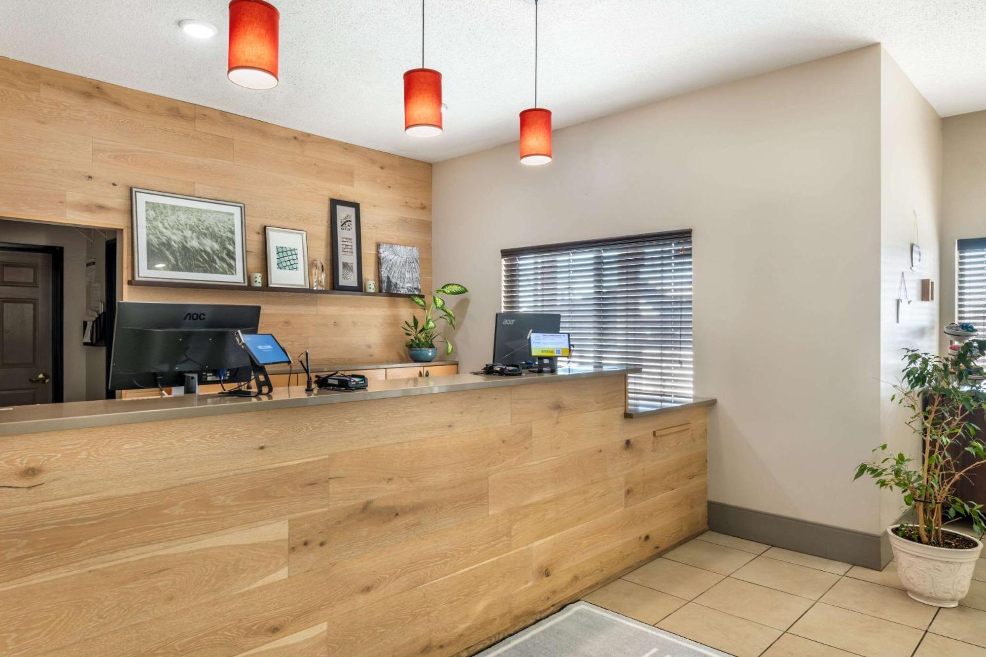 Country Inn & Suites By Radisson, Watertown, Sd Экстерьер фото